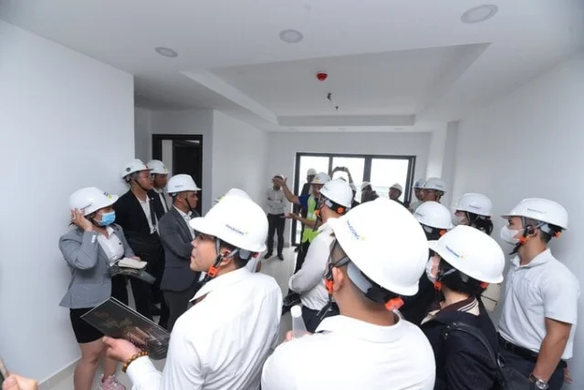 Tham quan thực tế căn hộ Phú Đông Sky Garden